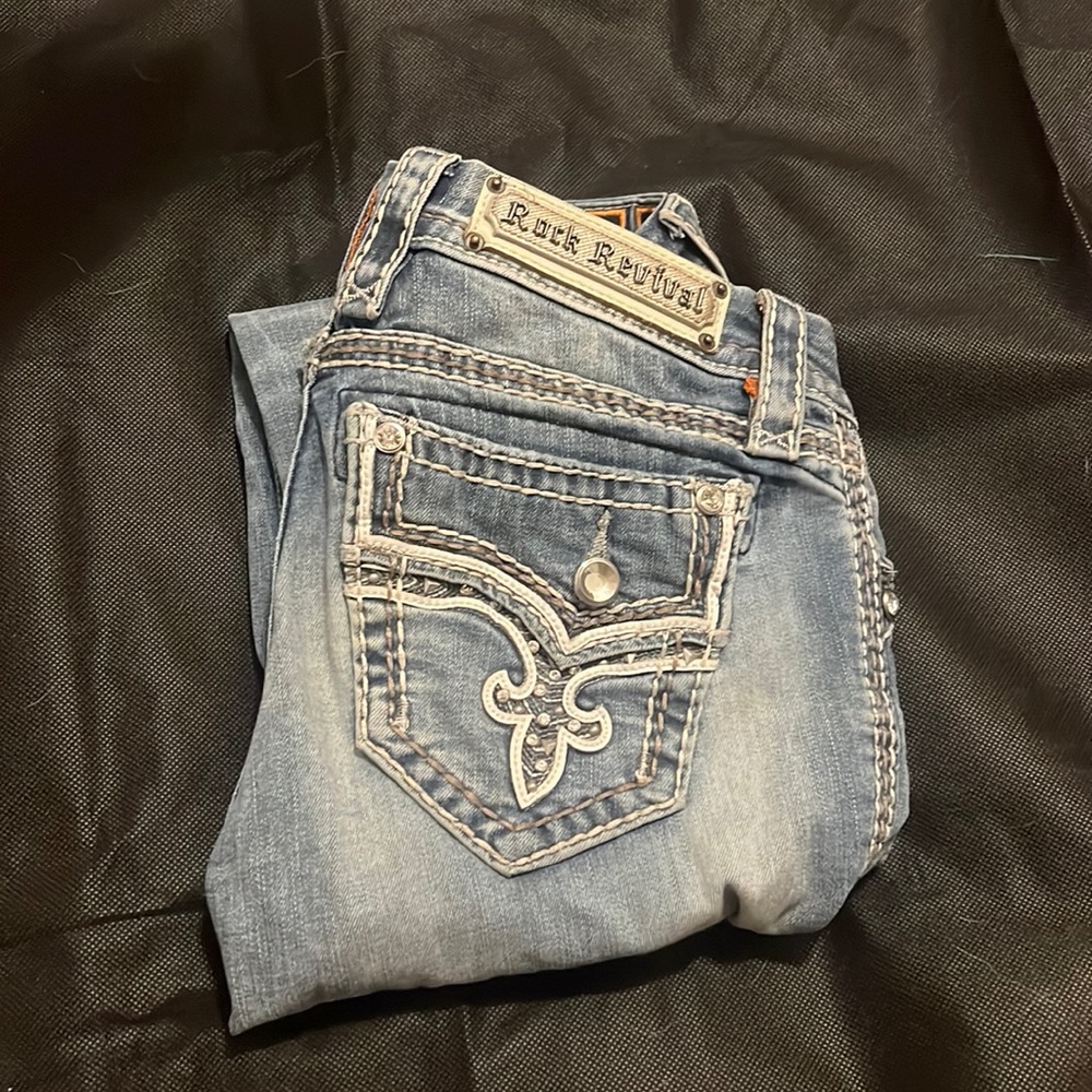 Rick revival straight cut Betty